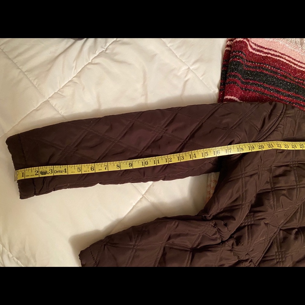 • Weatherproof Winter Jacket • - Picture 4 of 7
